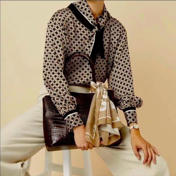 RICHARD ALLAN x H&M: Satin Blouse with Scarf - Picture 3 of 10